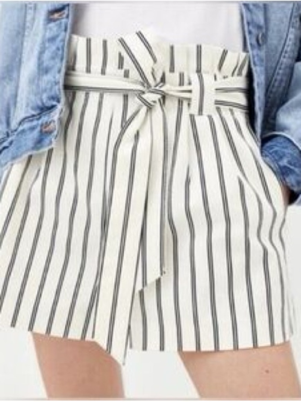 Judith & Charles Paperbag Waist Belted Striped Black White Shorts linen blend 8